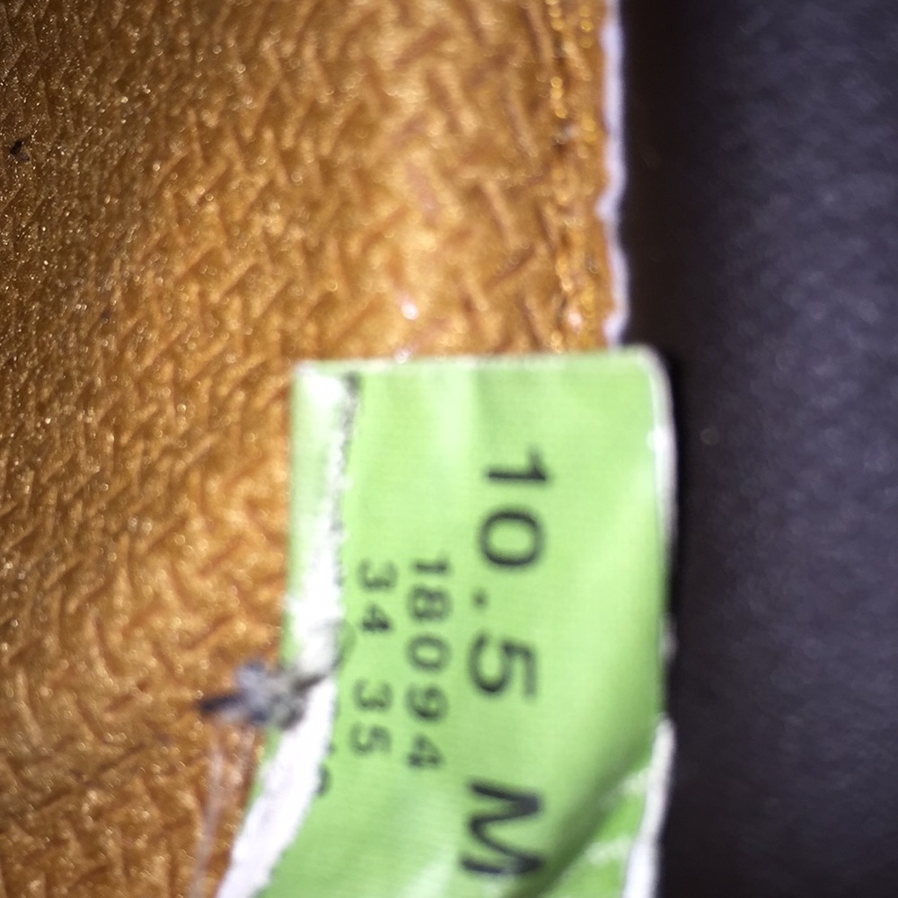 Custom timberlands - Picture 2 of 3